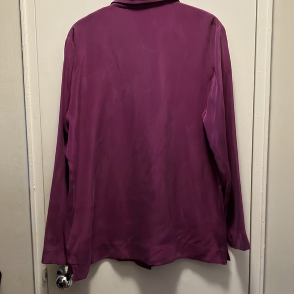 Beautiful August Silk Sueded Silk Shirt, size L - Like New - Picture 5 of 5